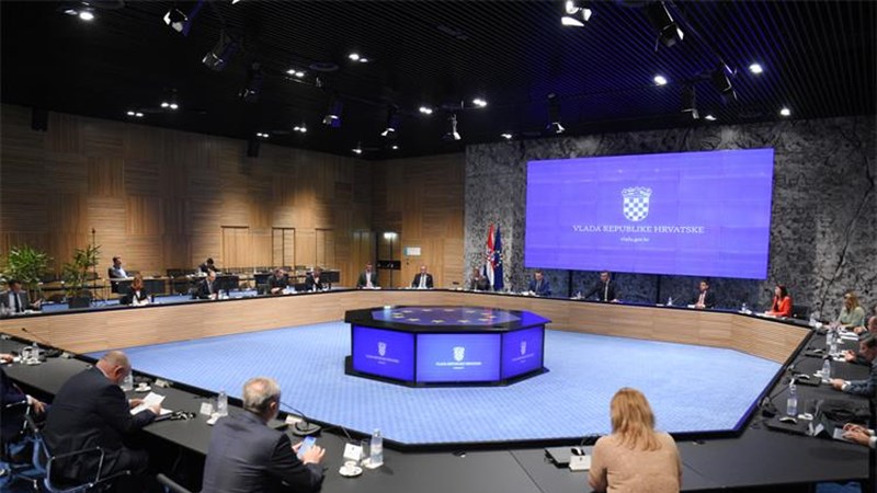 Plenković na sjednici Vijeća za uvođenje eura: Ulazak u europodručje sidro stabilnosti za suočavanje s krizom